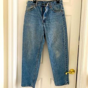 Levi’s Strauss men’s 550 light wash size 34 x 30